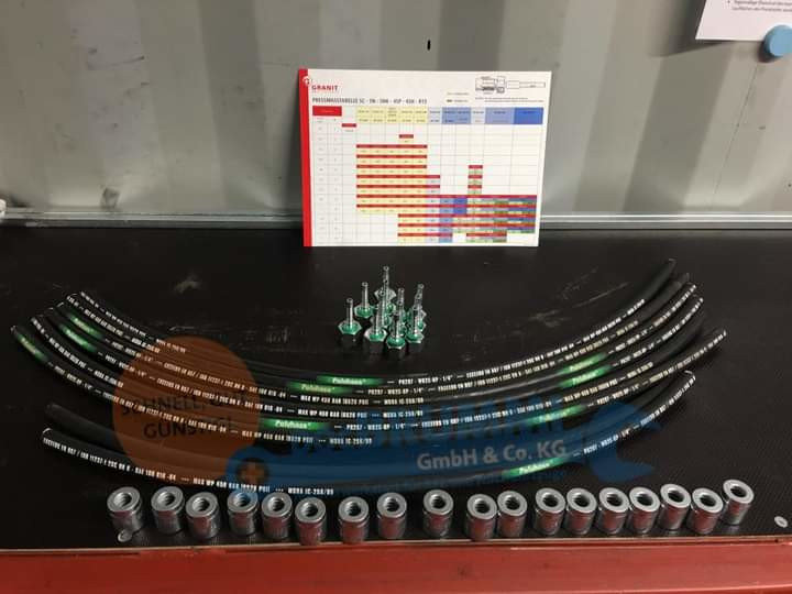 Lkw-Hydraulikschläuche bei DocBRUMMI